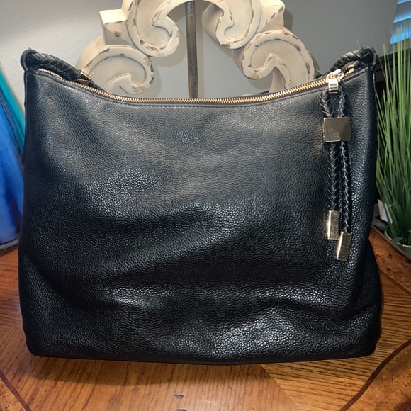 Michael Kors Purse - Picture 6 of 8